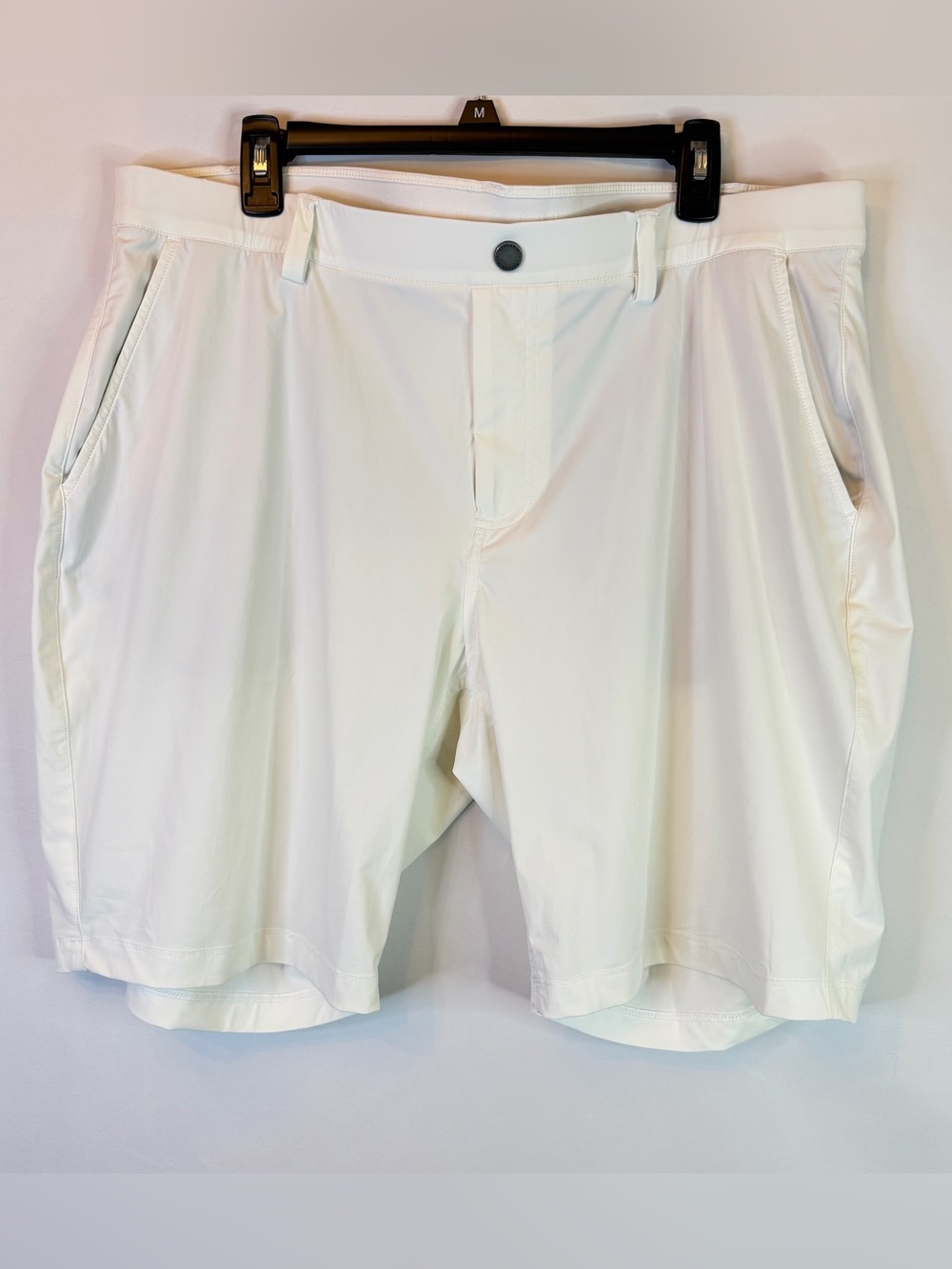 Redvanly White Shorts Mens XXL Pull On Elastic Zip Pockets Golf Lightweight